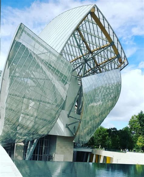 sound speaker voice orchestra louis vuitton foundation paris|Louis Vuitton Foundation, Paris .